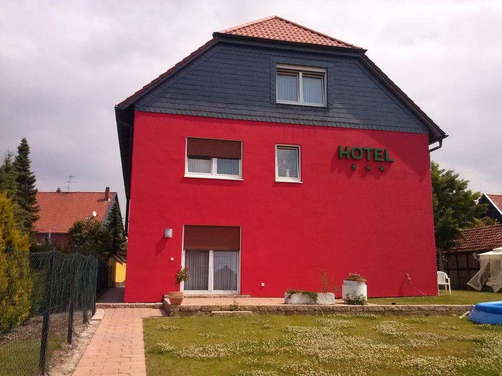 Landhotel Hamburger Hof Nettlingen Bagian luar foto