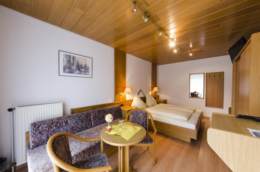 Landhotel Hamburger Hof Nettlingen Ruang foto