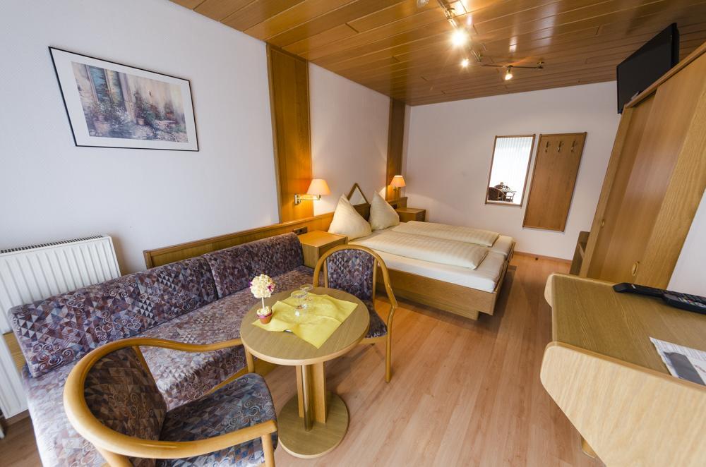 Landhotel Hamburger Hof Nettlingen Ruang foto